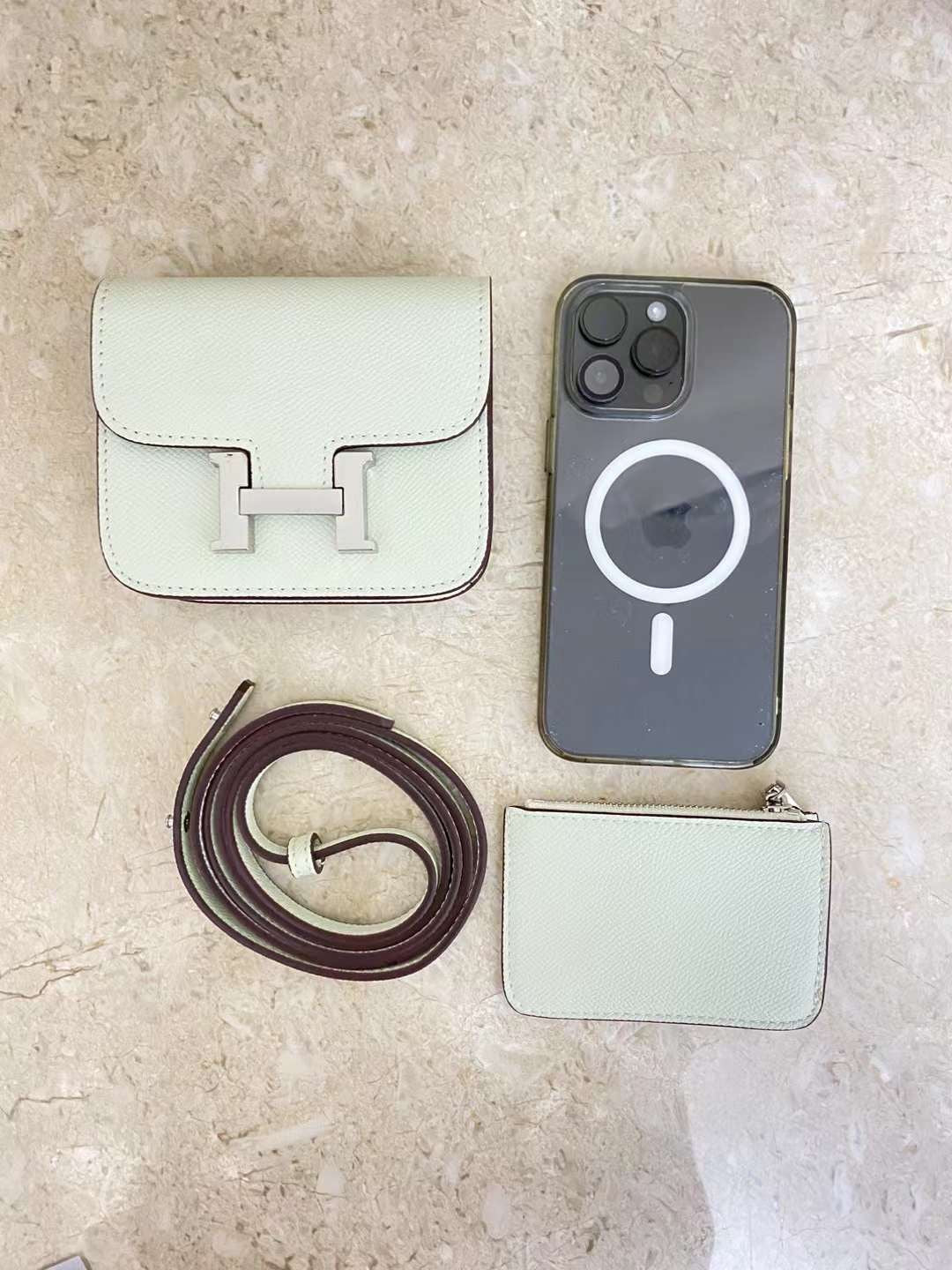 H collection - Mini H lock WOC, leather