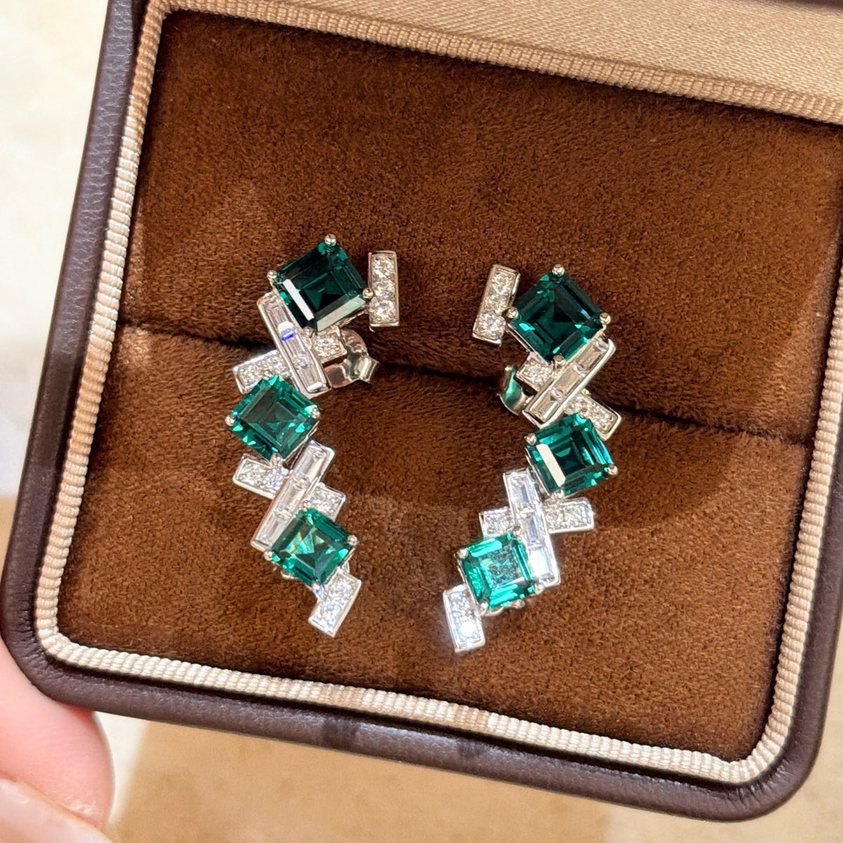 925 Sliver Earrings 祖母綠方鑽梯方耳釘