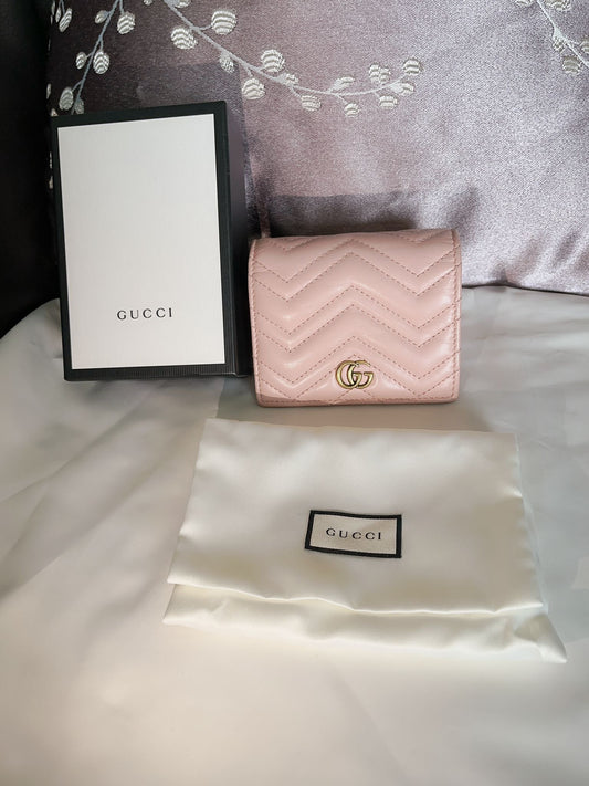 Japan vintage- gucci wallet