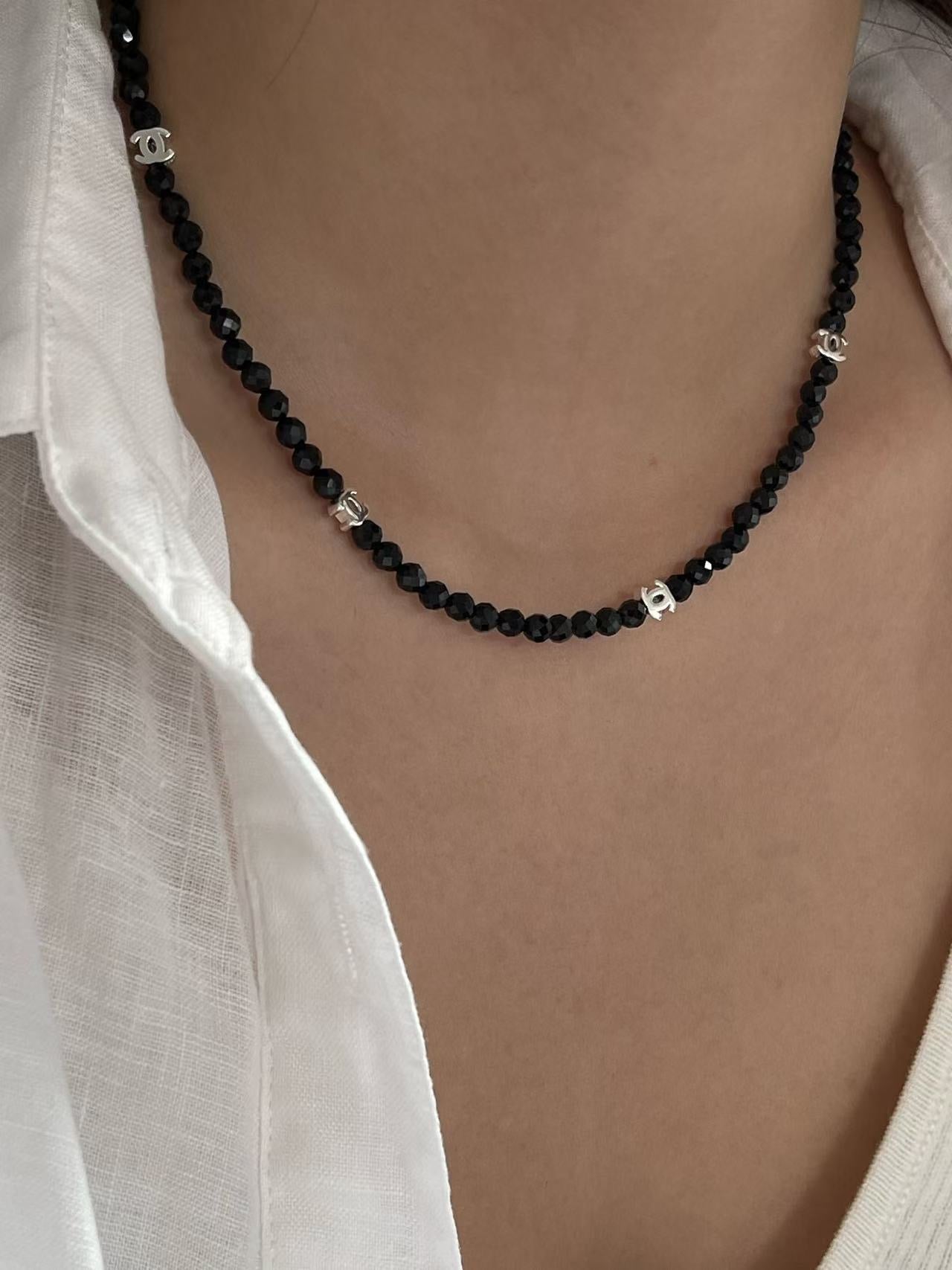 Crystal- 黑尖晶銀扣項鏈Black Tourmaline