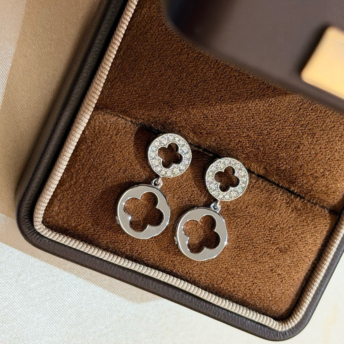 925 Sliver Earrings鏤空雙花四葉草鑽石耳釘