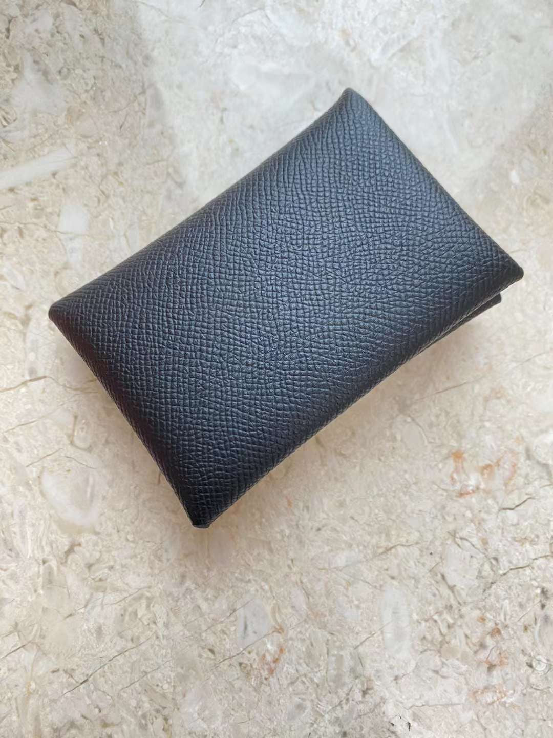 H collection- card holder