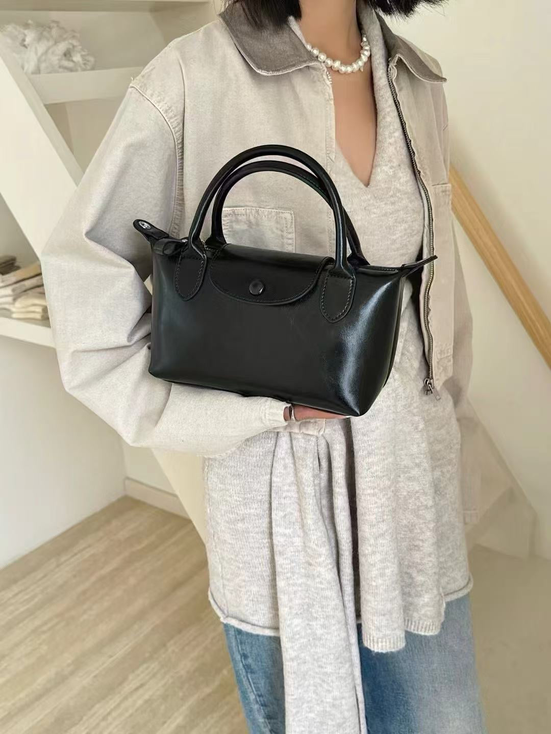 Korea product- Leather Dumping bag