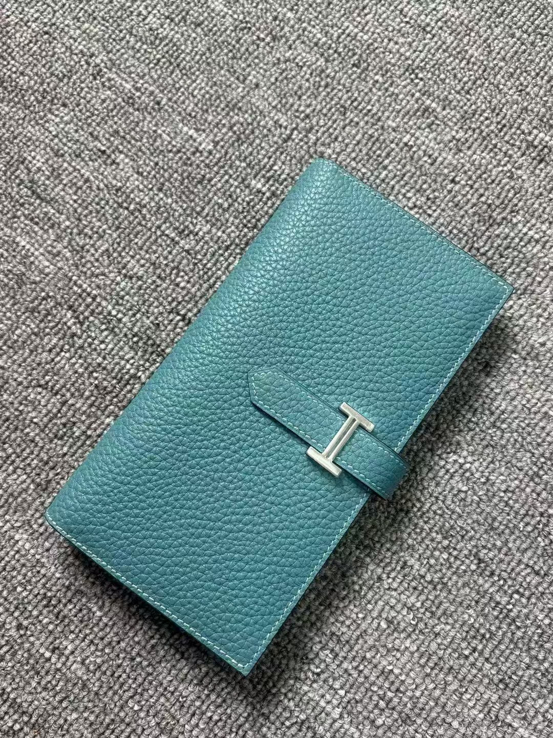H collection- Long wallet