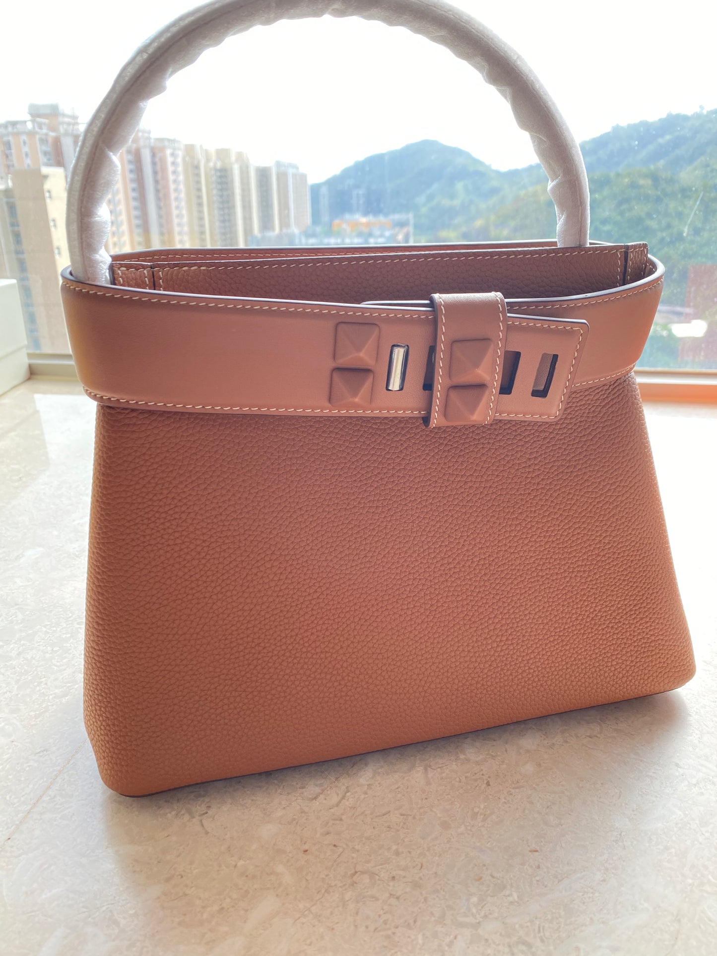 H collection- Medor style