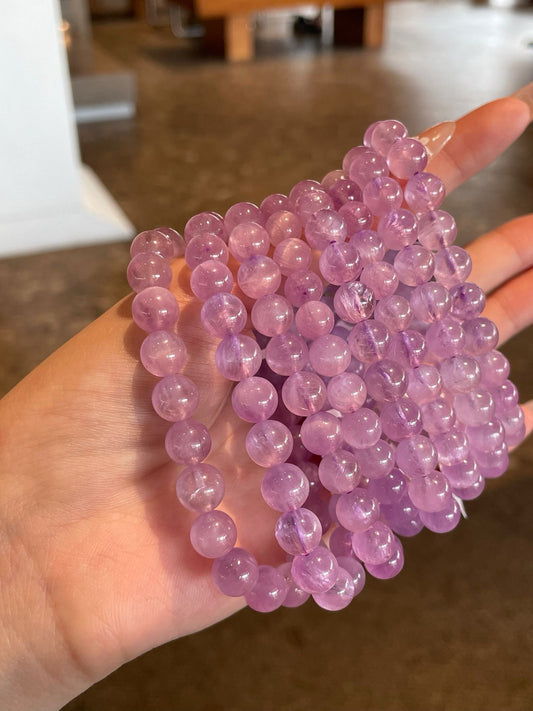 Crystal- 🔮 高品冰透紫鋰輝手串｜Premium Icy Lavender Kunzite Bracelet